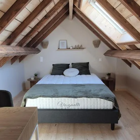 Charmante Maison Avec Petit Jardin